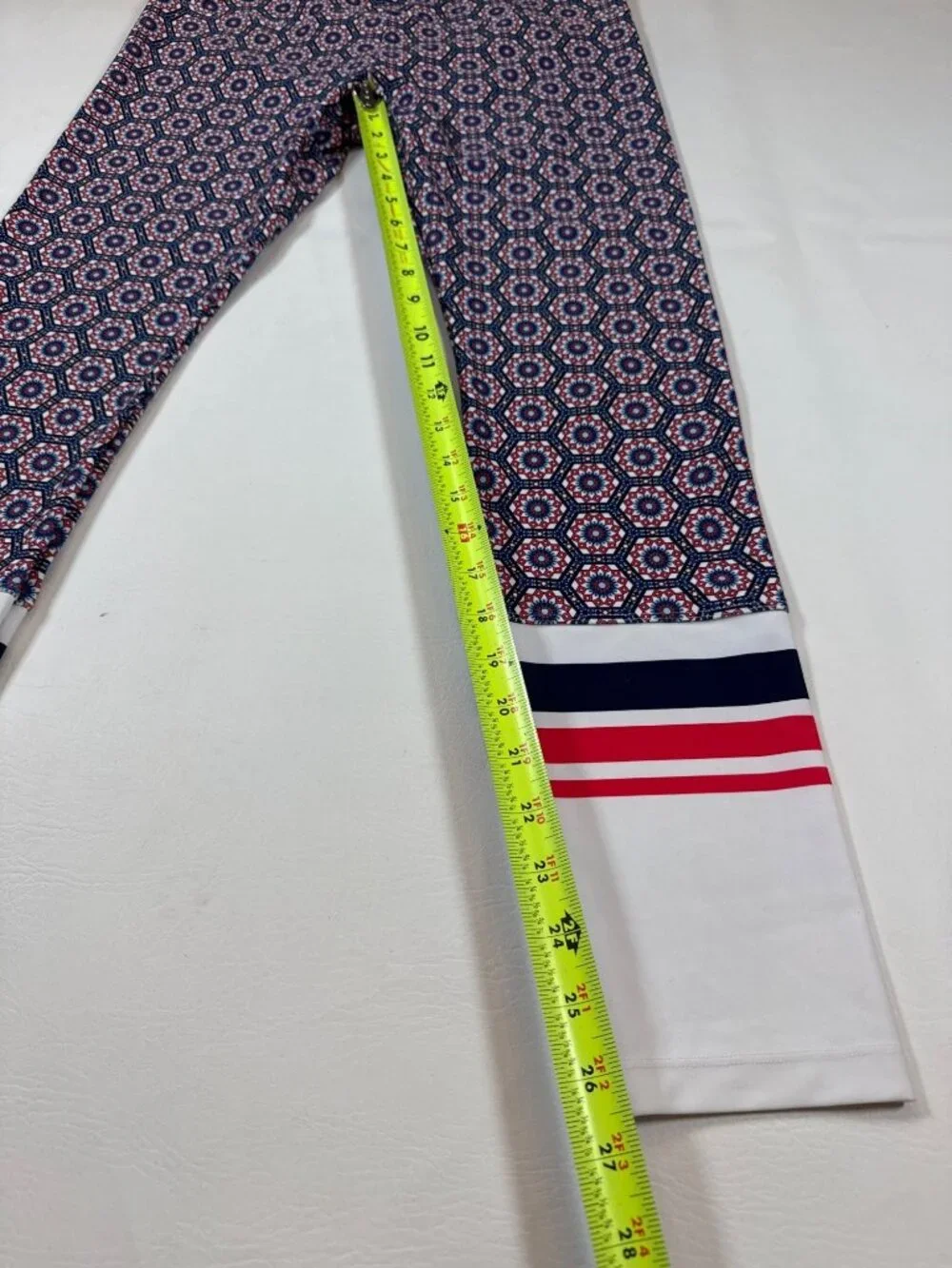 Uniquely Lorna Jane Womens Geometric Pattern Leggings Sz Large (LL489)